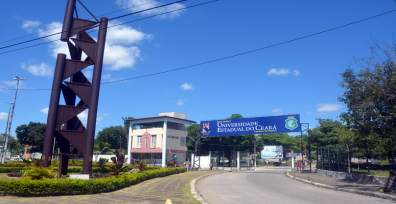 Correção UECE 2020-2 -2ª fase Português Prof: Emmanuel Lessa