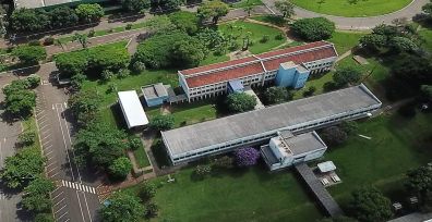 Por conta da pandemia, a UEL suspendeu os vestibulares inicialmente programados para março