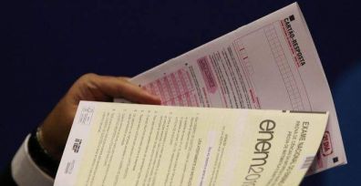 Enem exigirá que estudante use máscara.