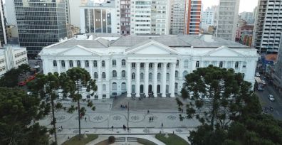 UFPR muda data de seu vestibular